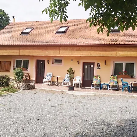 Guest house Hugo 3*