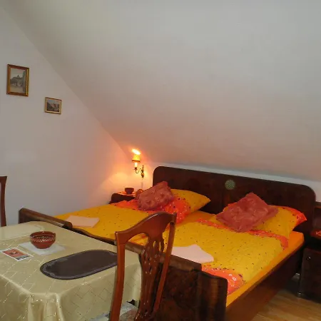 Guest house Hugo Sedlec-Prcice