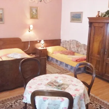 Hugo Guest house 3*