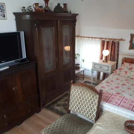 Hugo Guest house Sedlec-Prcice