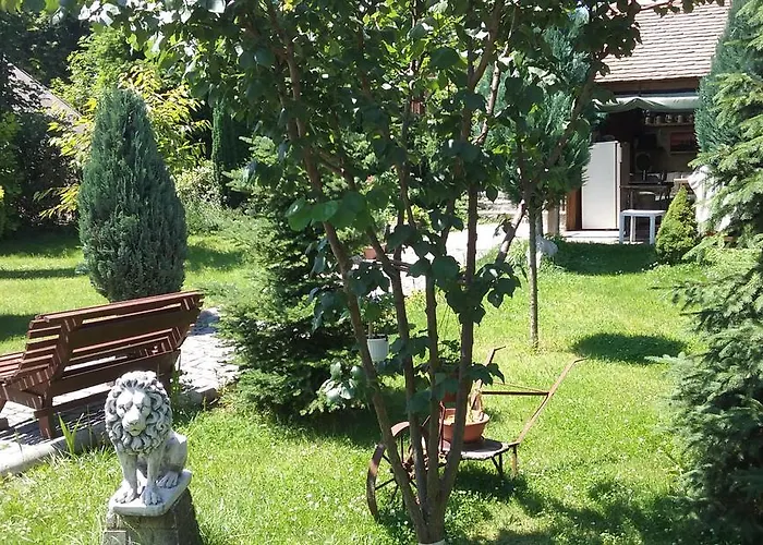 בית הארחה Hugo 3*