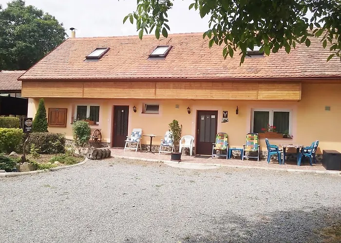 בית הארחה Hugo 3*