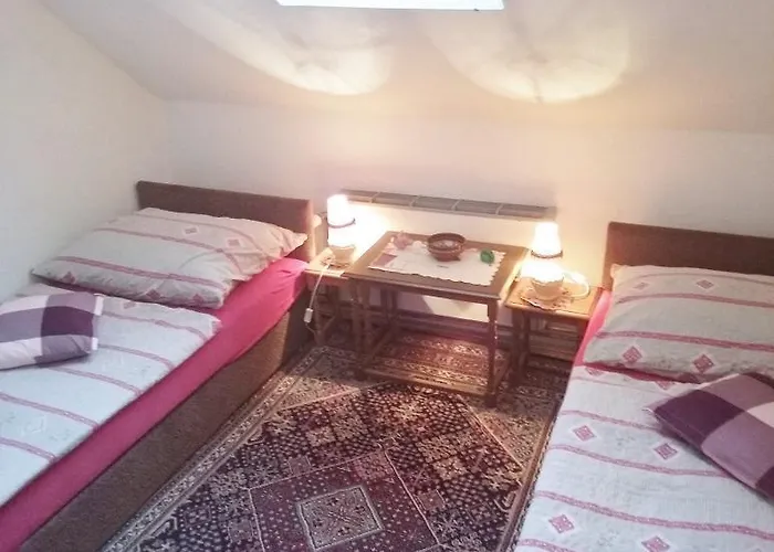 Hugo بيت ضيافة 3*