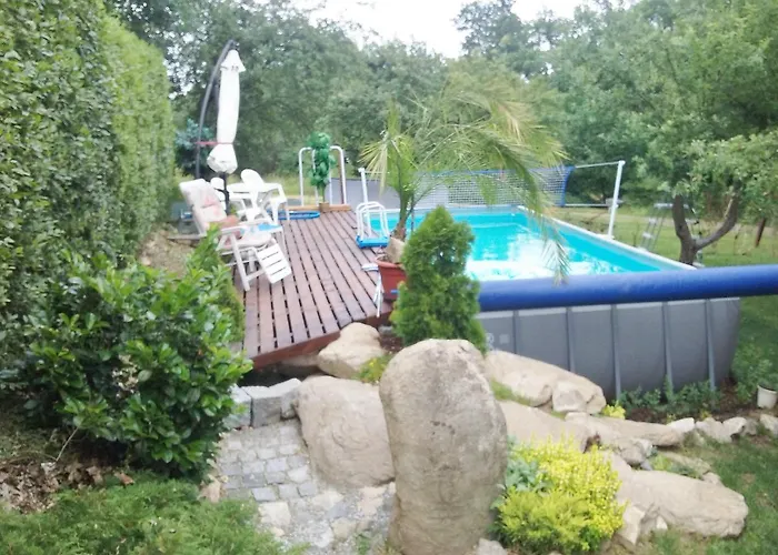 בית הארחה Hugo 3*