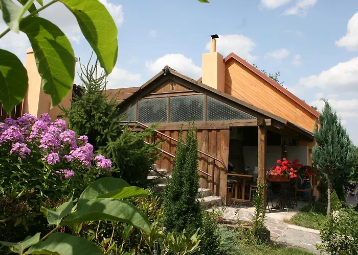 Hugo بيت ضيافة 3*